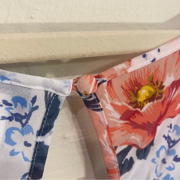 Torrid Sheer Floral Top - Picture 3 of 6